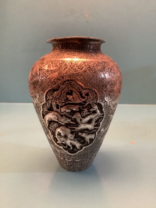5” Antique Persian Silver Vase Hand Repousse Animal Motif Islamic Art. 255g.