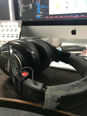 Shure SRH840 Professional Monitoring Headphones BRAND NEW