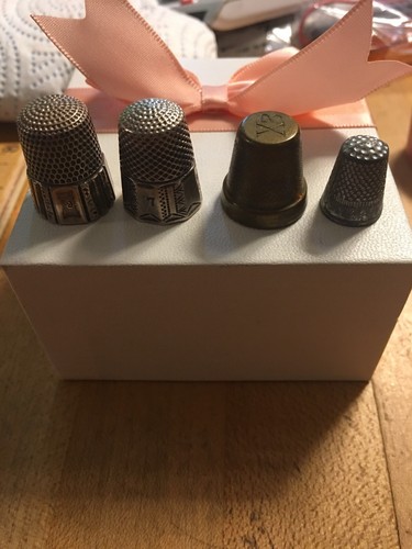 vintage thimbles Lot 4pcs