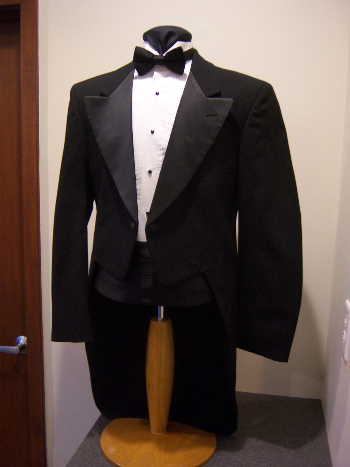 BLACK Formal Tuxedo TAILCOAT - Christian Dior Peak Lapel