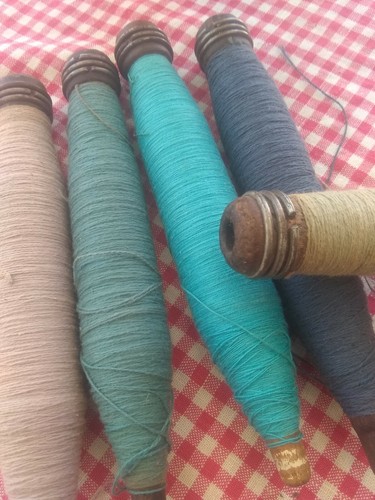 Vintage Wooden Sewing Thread 5 spools