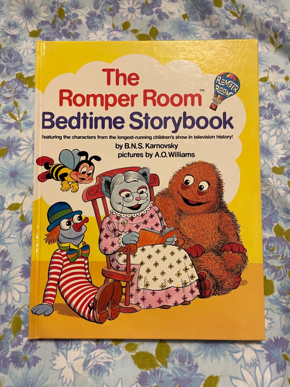 絵本・児童書 BEDTIME STORIES KEEPSAKE COLLECTION Amazon.co.jp: Bedtime Stories: Keepsake Collection : 本