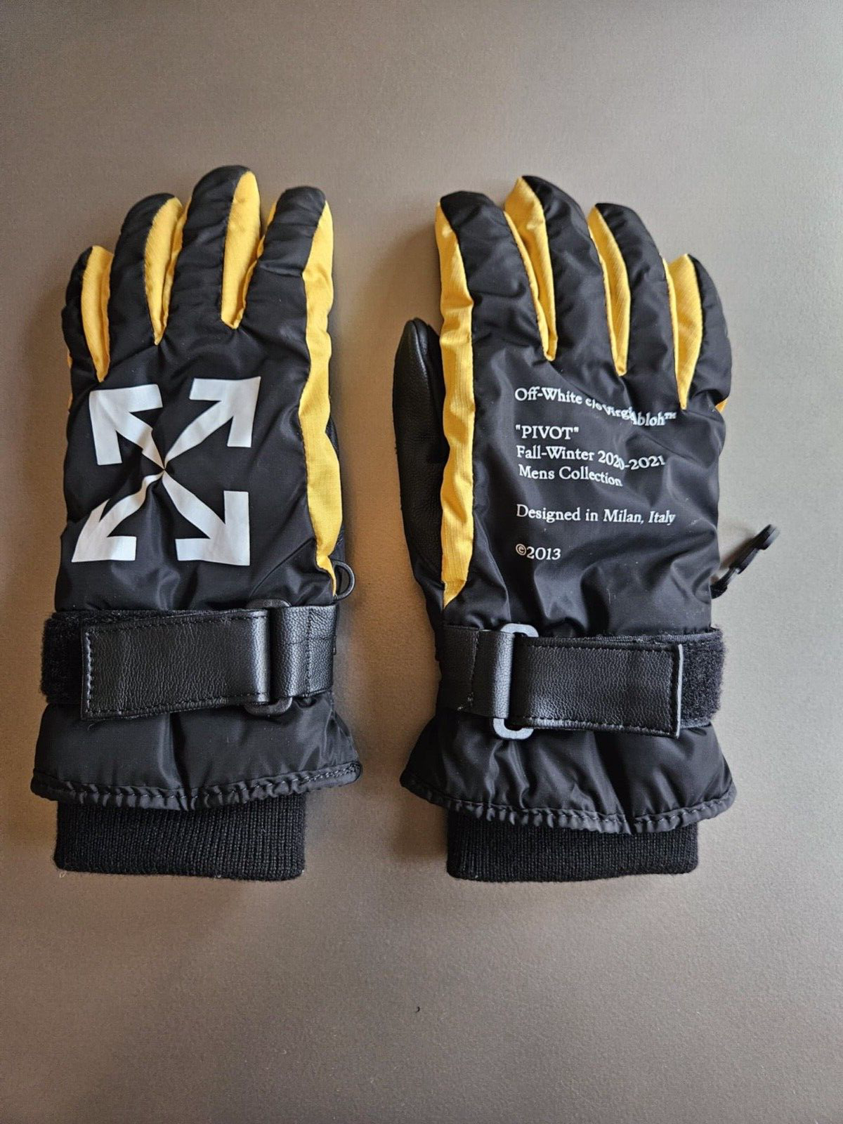 Oakley Factory Winter Glove 2.0 - Blackout | Oakley® US