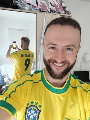 Brazil 1998 World Cup Final Jersey Ronaldo #9 - Retro Shirt