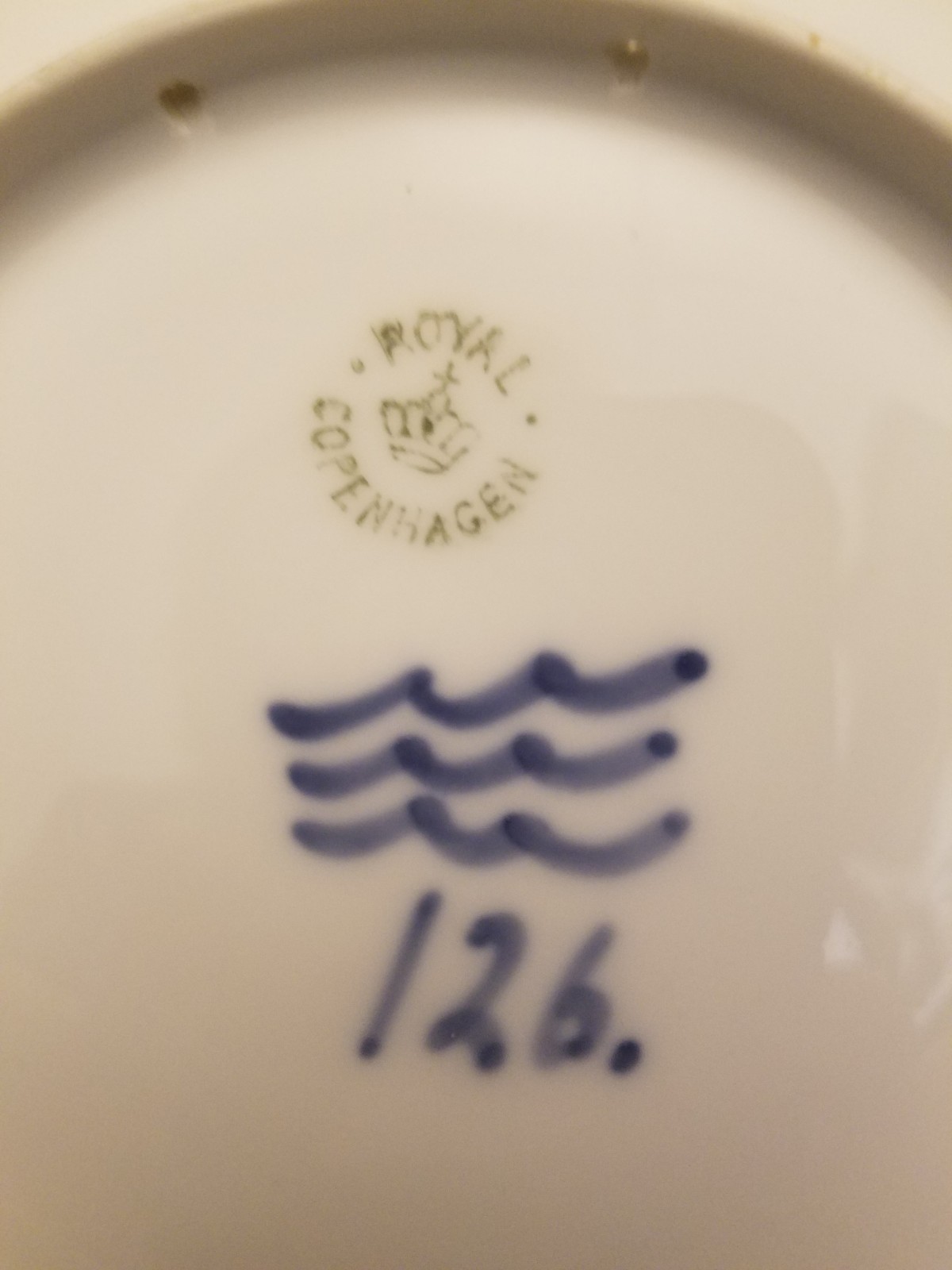 Royal Copenhagen Denmark 1908 Jul Christmas Madonna & Child Plate - 1st Plate