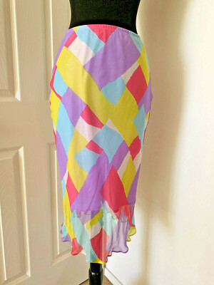 Alice and Trixie Skirt *Geo Pattern* SZ ''M'' Multi-Color 100% Silk
