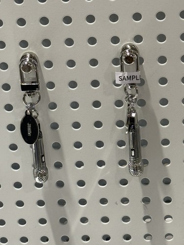 アイドル J-Hope Jimin Jungkook Mic Keyring Set $_12.JPG?set_id=880000500F