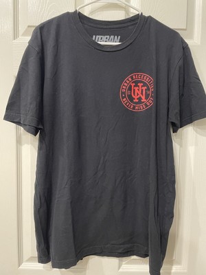 Urban Necessities UN Men s Black Lava Red Logo, Short Sleeve T-shirt, Size L