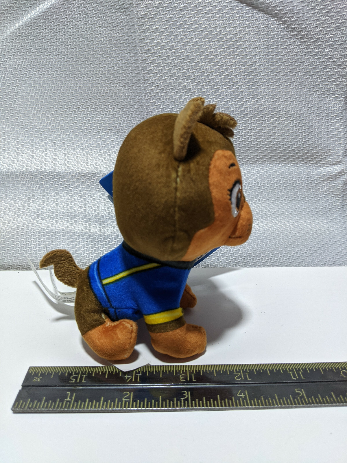 Paw Patrol 4 inch Mini Plush Pup New Sweetie Tracker Everest Cat Chase NWT