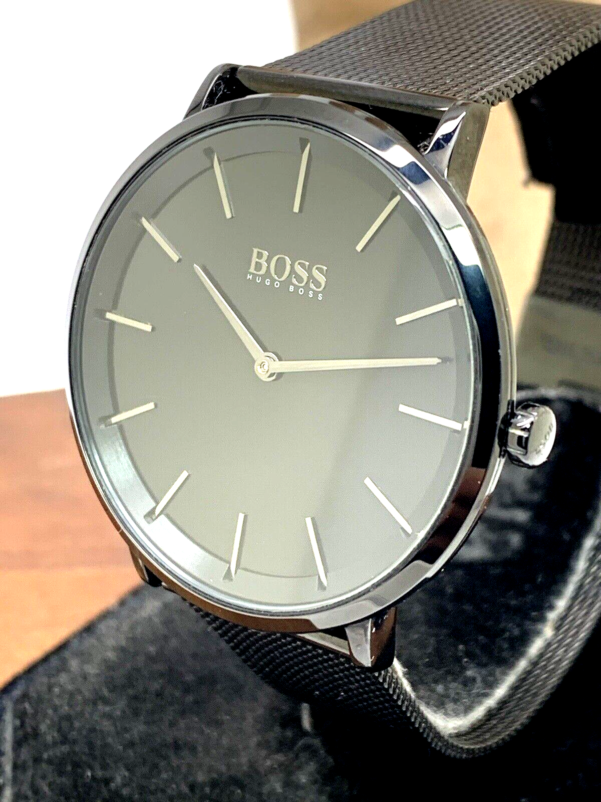Hugo Boss Men's Watch 1513826 Quartz Skyliner Black Dial Mesh
