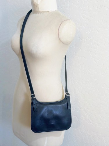 VTG COACH Hippie Saddle Bag Crossbody Purse Classic Slim
