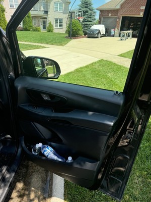 image 4 of interior