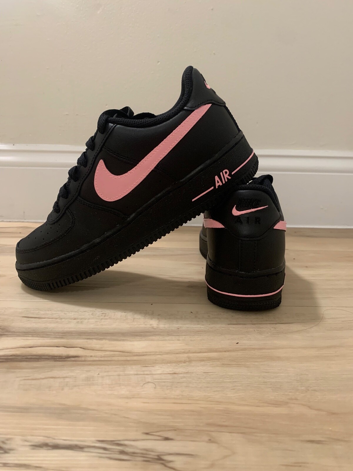 black af1 pink swoosh