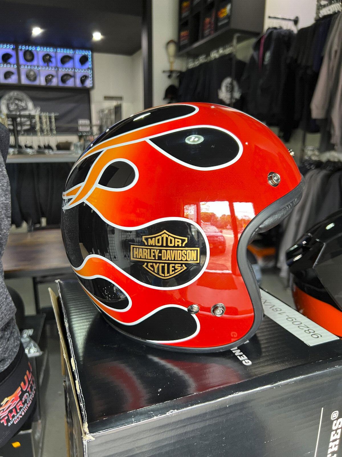 Retro Flame B01 3/4 Helmet