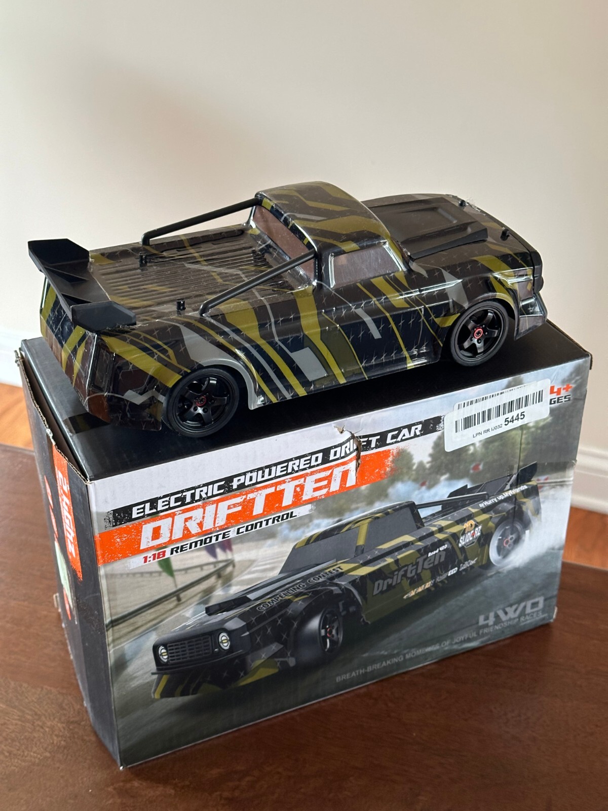 Cambado RCカーキット Amazon.com: HAIBOXING 1/18 Scale Brushless Fast RC Cars