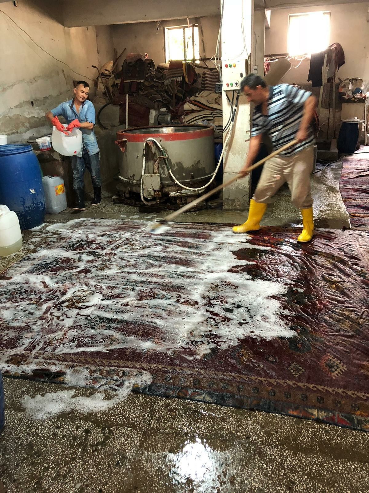 Masterpiece Vintage 1990-1999 Ivory Colors 9'2