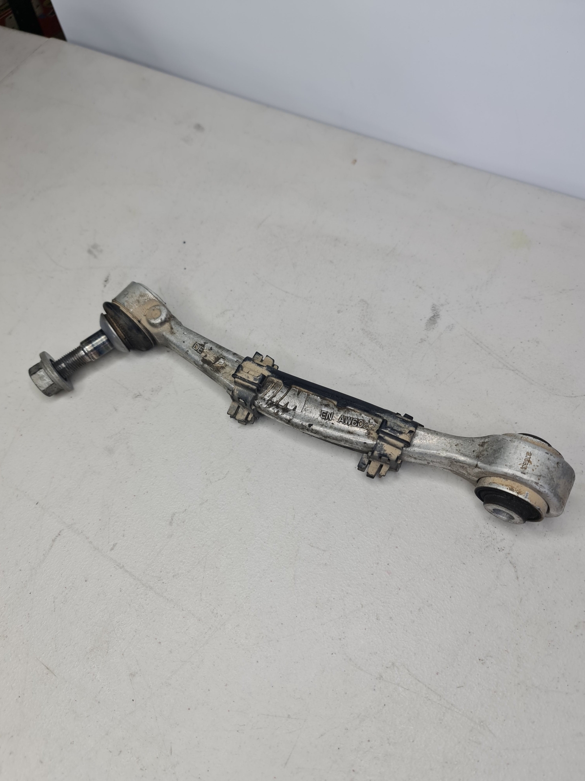 2015-2020 BMW 34-30-2-284-732 BMW 34302284732 Bracket Rds Right 2284732
