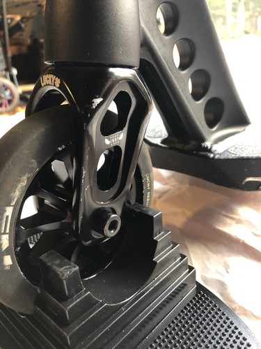 Lucky EVO 5.0 Pro Stunt Scooter (used)