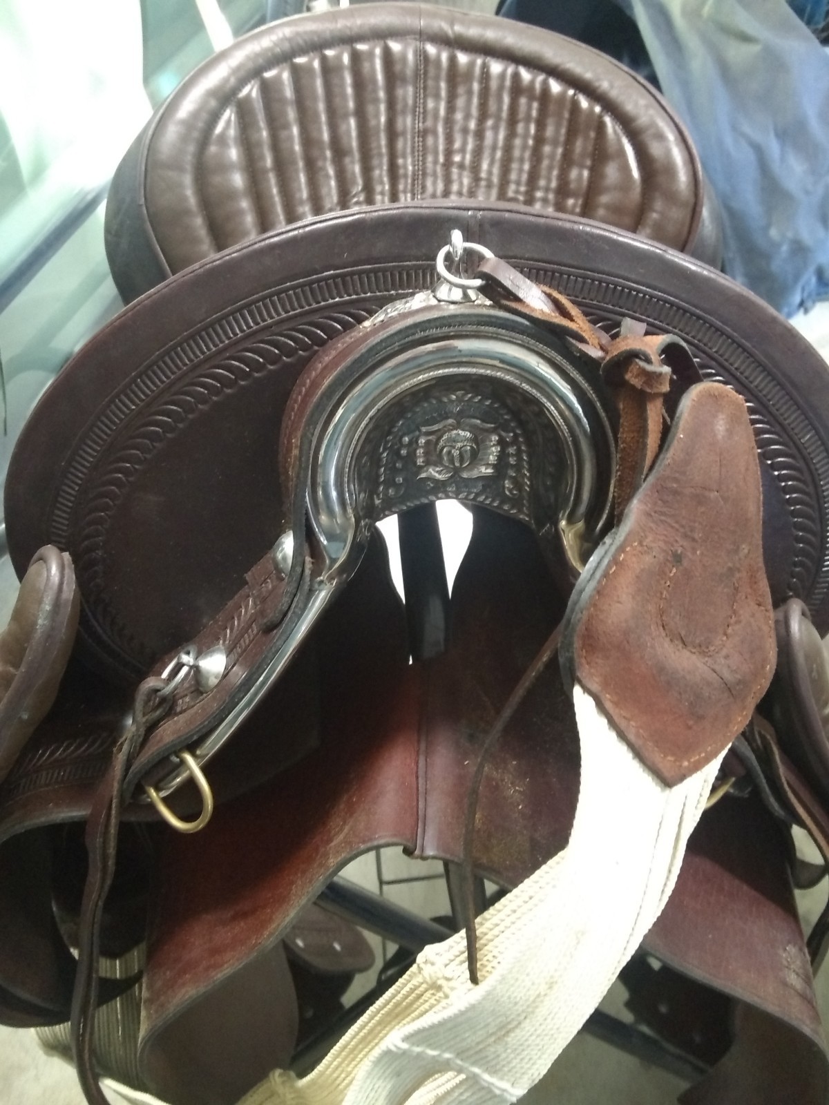 Peruvian show saddle