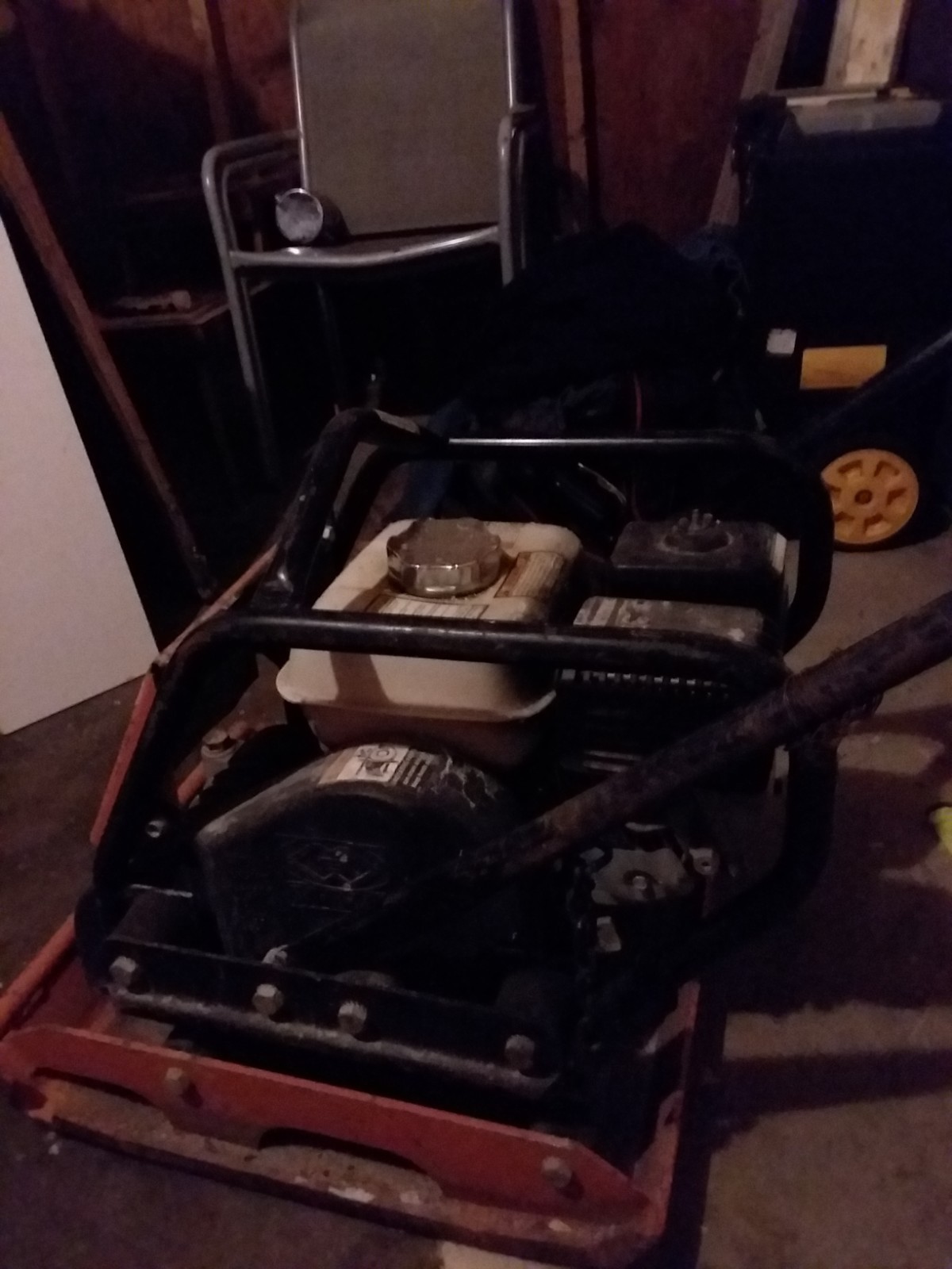 gp2000 mbw plate compacter walk behind good condition