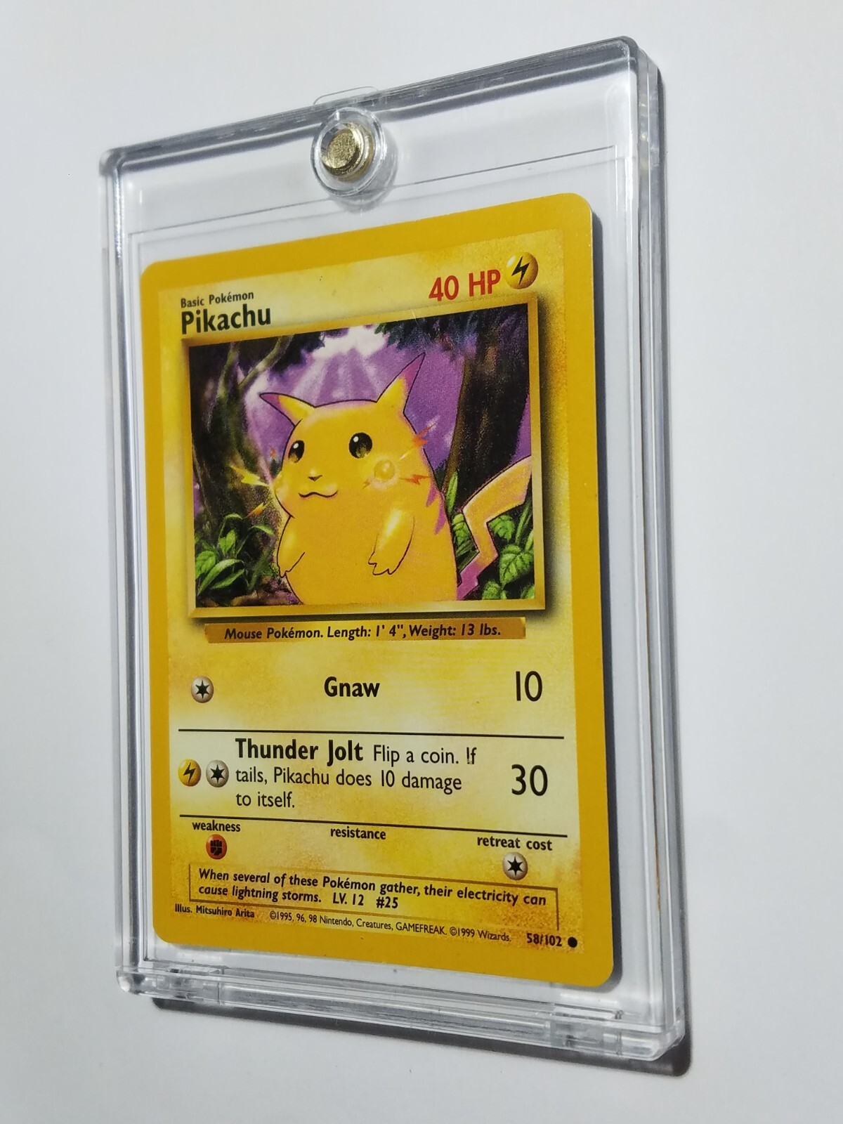 Pikachu 40 HP ポケモンカード Rare Mint Condition Collectors Basic Pokemon Pikachu Trading