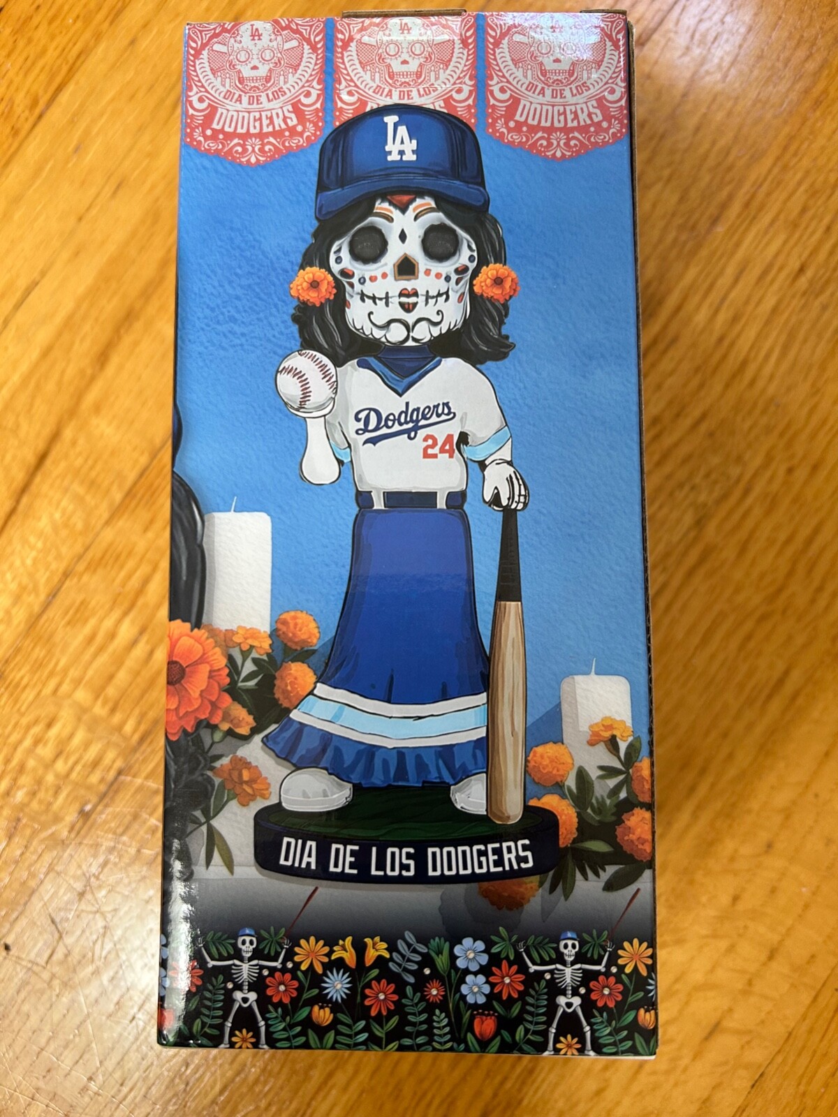 9/24 ドジャース　ボブルヘッド　DIA DE LOS DODGERS 🔥💀 LA Dodgers Dia De Los Muertos Sugar Skull Bobblehead 9