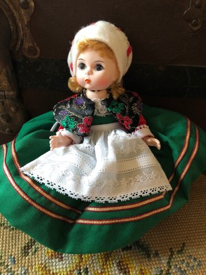 1//12th scale DOLLS HOUSE RESIN CHICKEN BRICK KP3.5