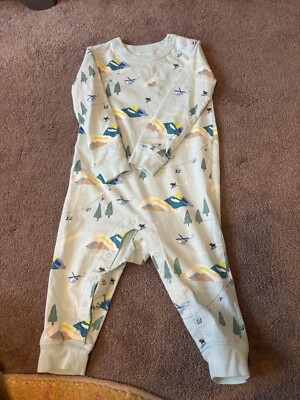 Tea Collection Long Sleeve Baby Boy's Romper Winter Theme 18-24m