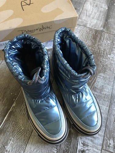 Pre-owned Rebecca White Warm Sky Blue Boots Nwb Us 37 (fits Smaller)