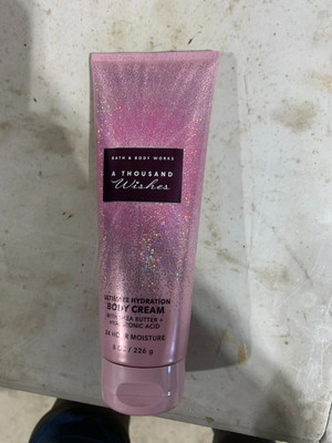 New Bath and Body Works A thousand wishes body cream lotion 8 oz.