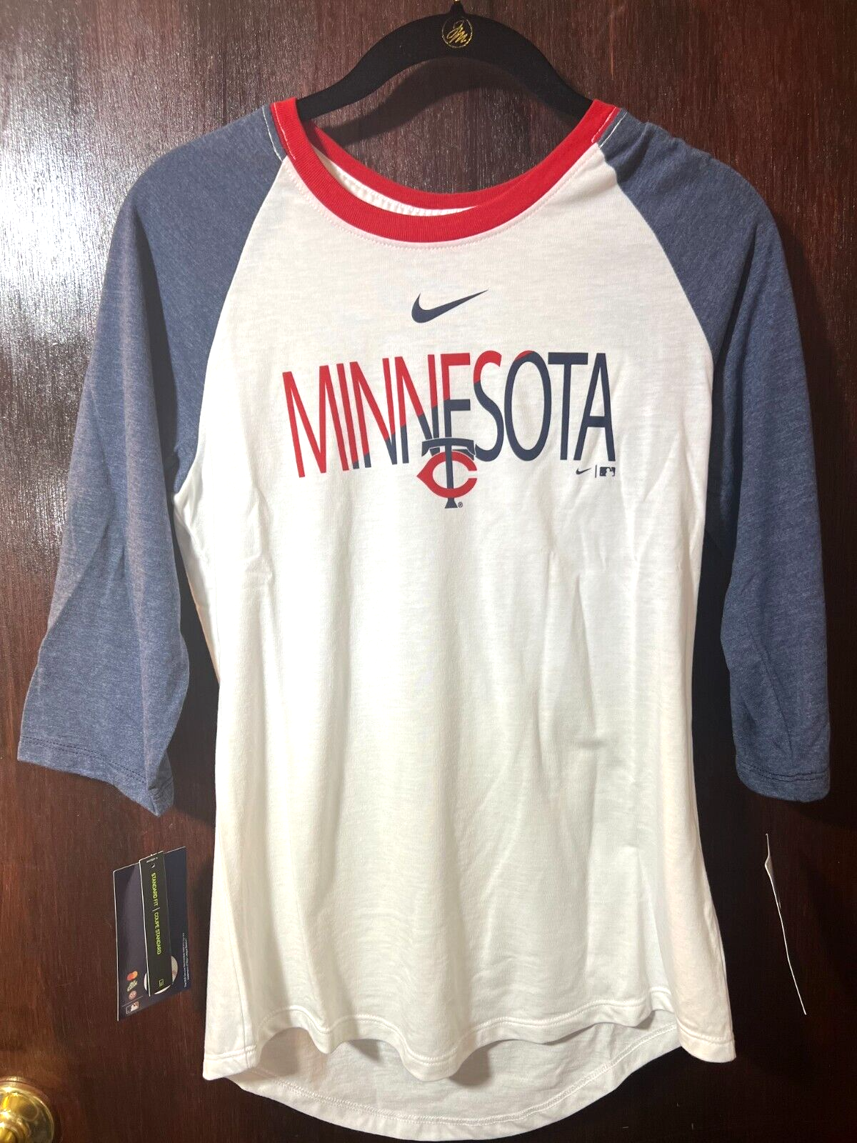Nike Minnesota Twins Adult XS Womens 3/4 sleeve T Shirt 839Z