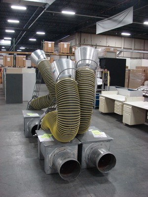 Car-Mon  Articulated Arm  /  Boom -  Fume Extractor  - 12