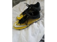 yellow youth football cleats