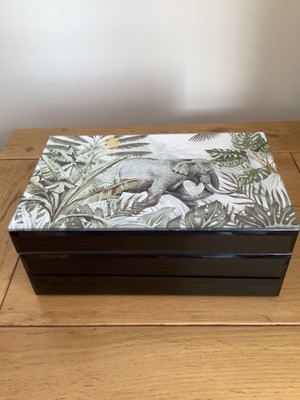hestia jewellery box