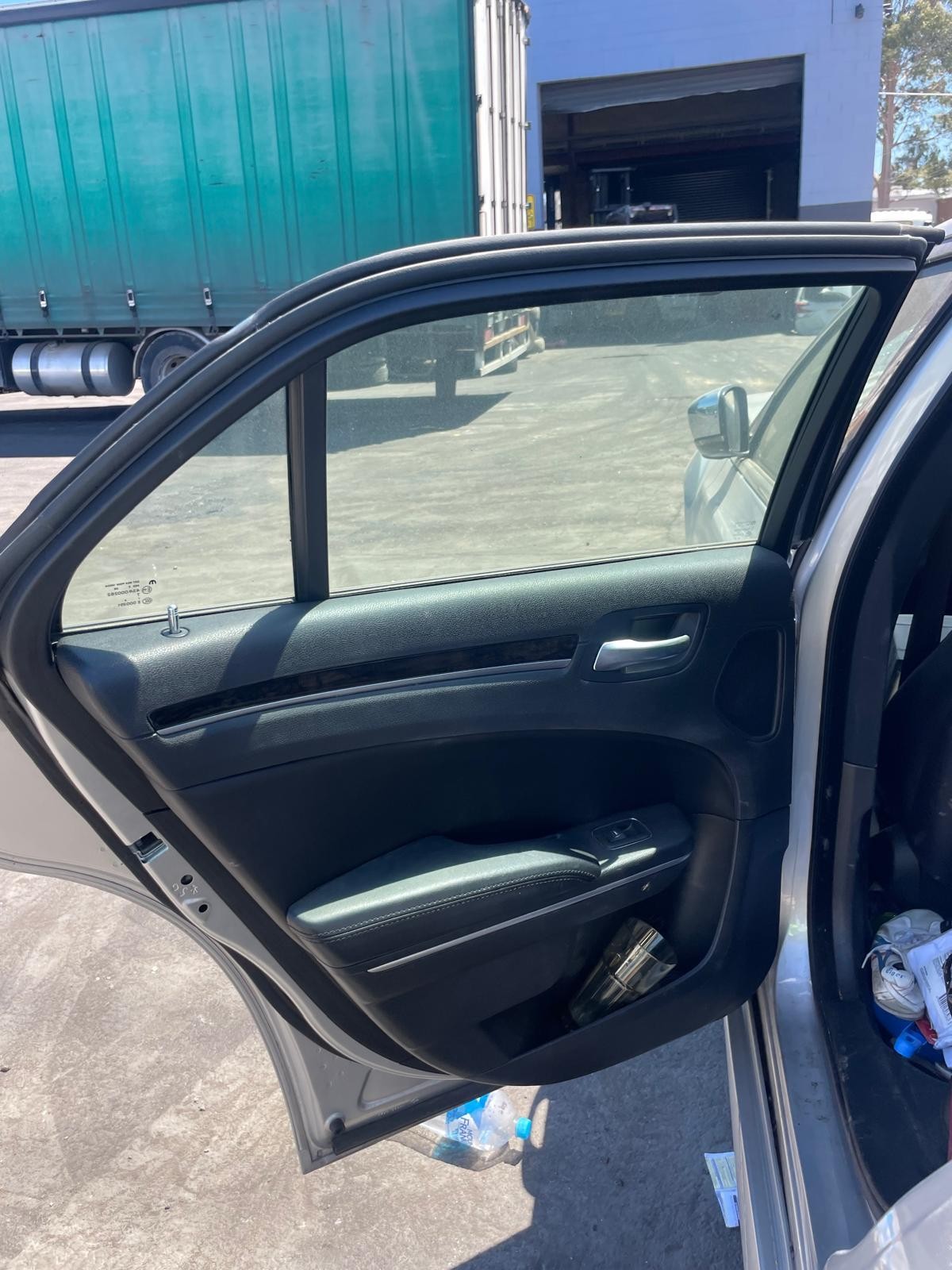 CHRYSLER 300C LX2 12/2011-12/2021 RIGHT FRONT DOOR 4 DOOR 68127 960AA LX - thumbnail 12