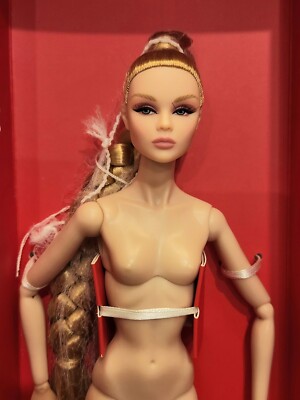 Integrity Toys Sweet Temptation Tulabelle TRUE 7 Sins,Stand & Extra Hands (READ)