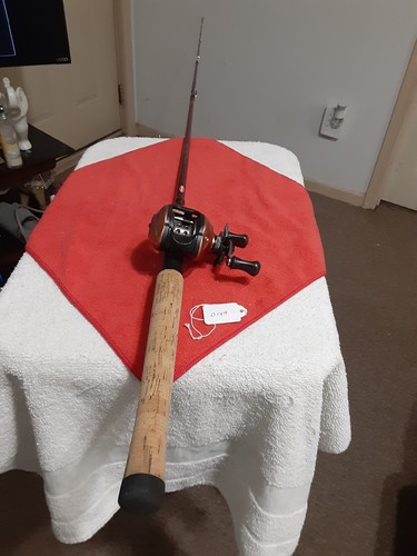 Baitcasting Fishing Rod Berkley Cherrywood 7'Med 17lb 1pc And Reel Bass Pro...
