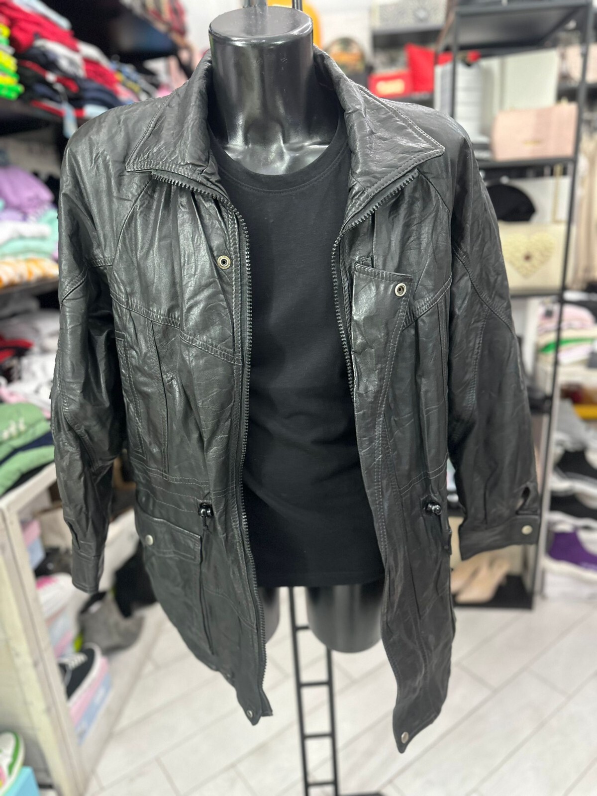 H.T. COMP Men's Used Genuine Leather Jacket Size 52 Black LLD176 H.T. COMP Men's Used Genuine Leather Jacket Size 52 Black LLD176