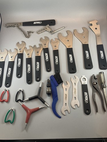Lot Bike Mountain Bike Wrench Kit Chain Whip Breaker