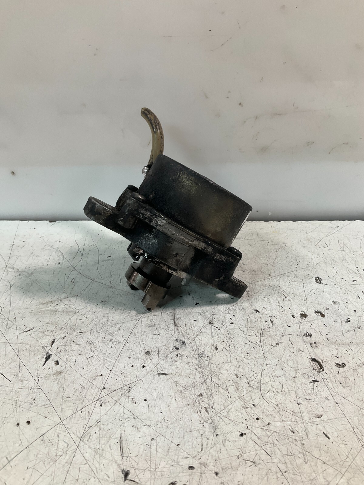 depressore pompa a vuoto FIAT PUNTO II 2010 1.3 MJT 73501358