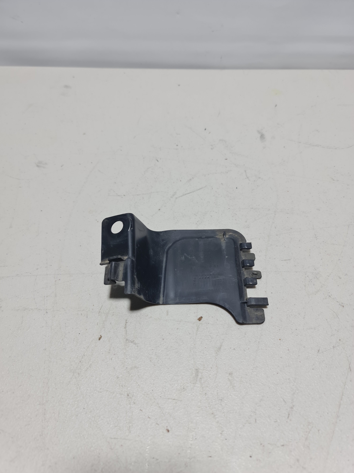 0 Bmw 2015-2020 51-71-8-060-410 51718060410 Cover Right 191832 10 image 3