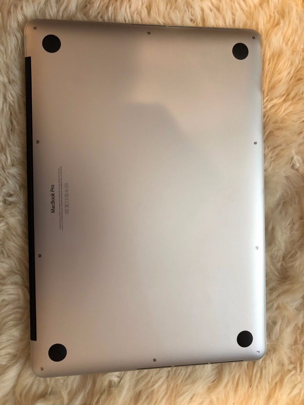Apple MacBook Pro A1398 15.4