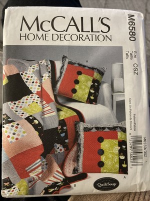McCall's Home Decoration Pattern M6580 Pillow & Quilt Uncut