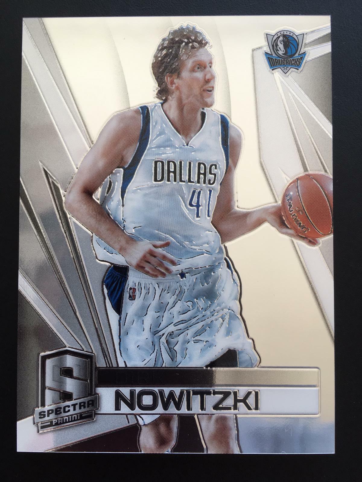 2014-15 Panini Spectra 25 Dirk Nowitzki ed75