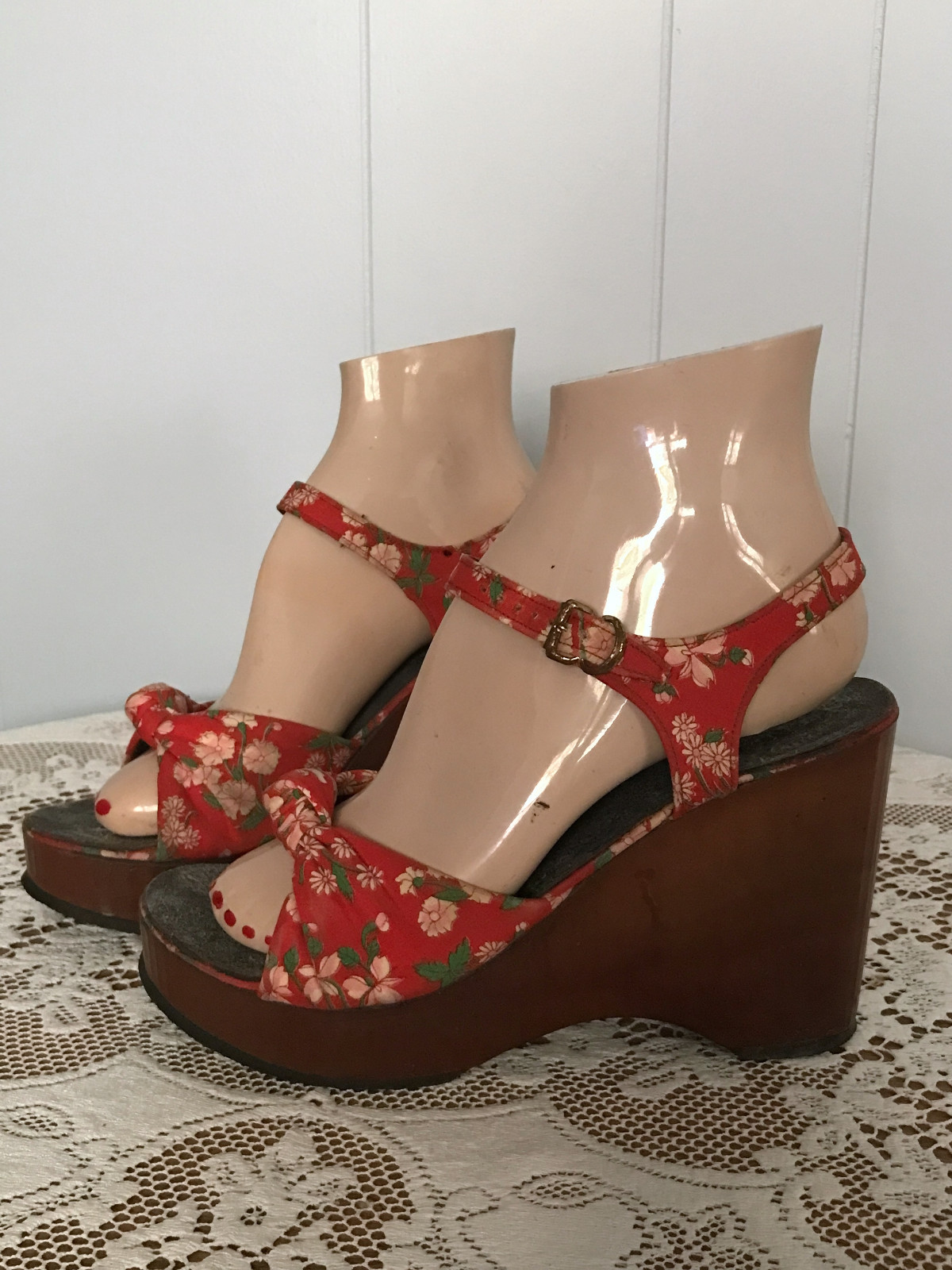 Platform Shoes Red Floral Wedge Heel Festival Boho Vintage Vtg 7 1/2 - 8