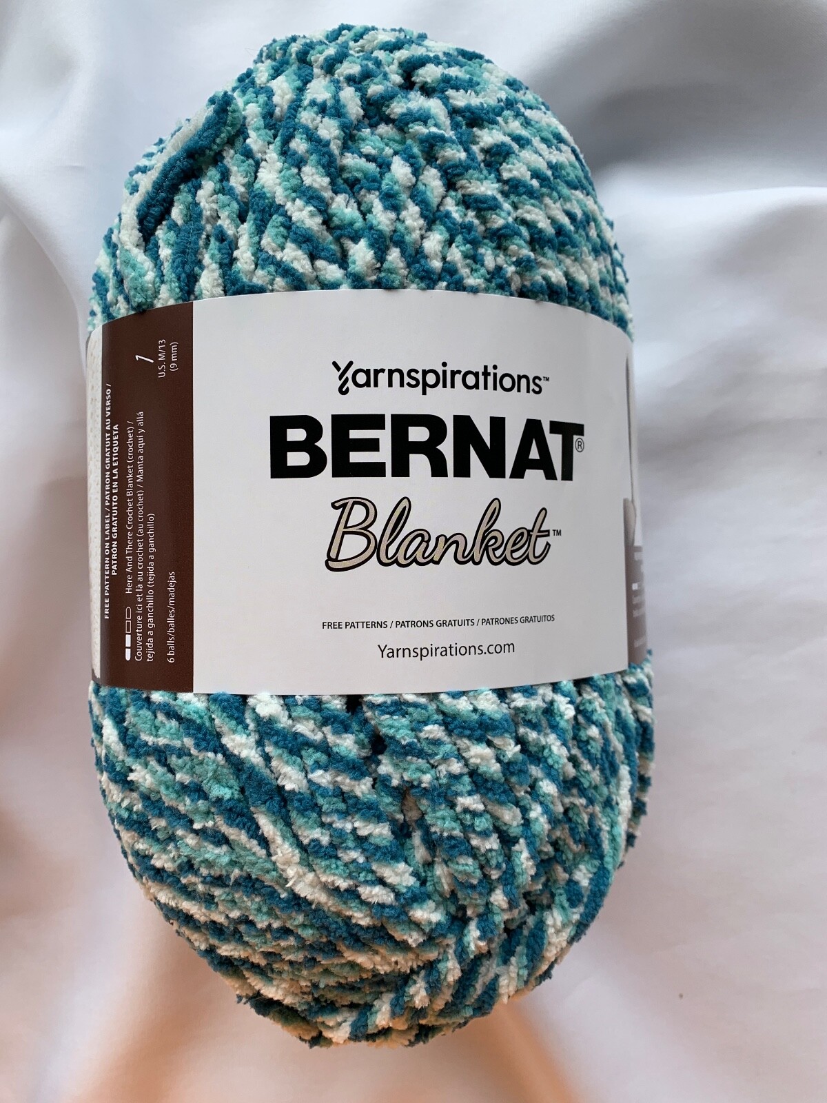 Yarn 10.5 Oz Skein  ~ Super Bulky (6) New