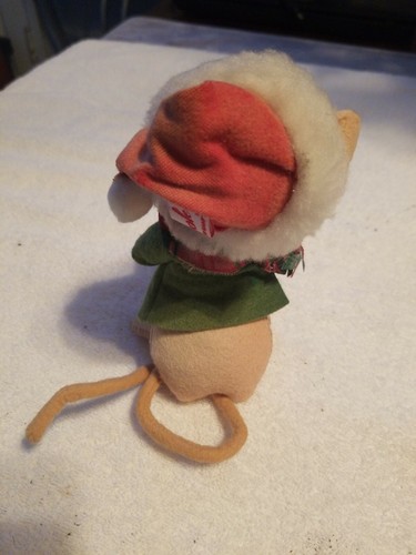 Annalee Doll Mouse with Muffler 1996