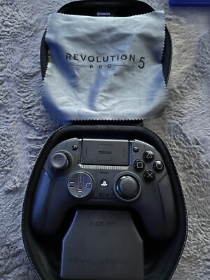 NACON Revolution 5 Pro Controller - Schwarz (NA023527)