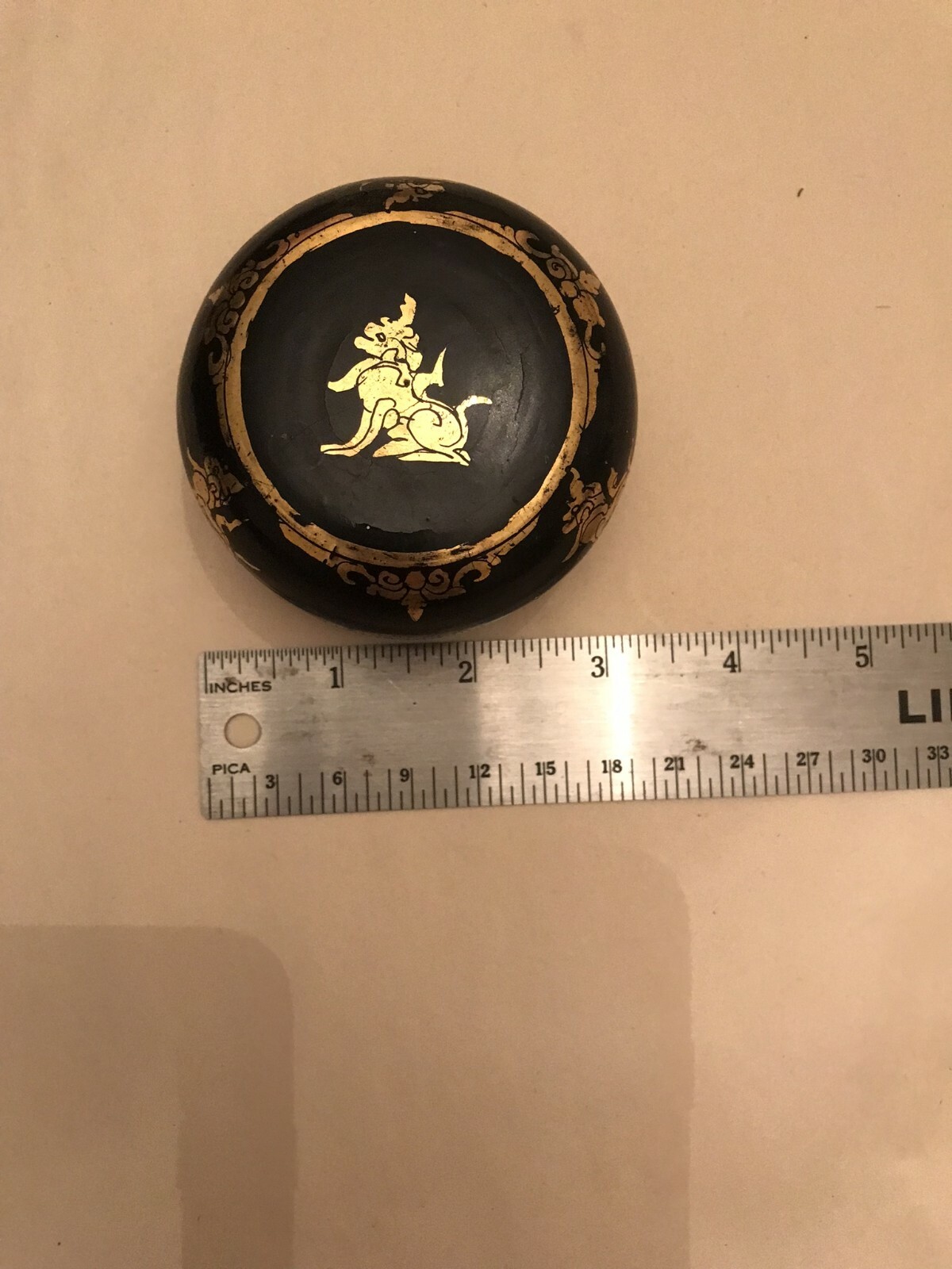 黒い木製3段重箱 金色リボン模様 三段重 ウォールナット 内黒 5寸 木製 12-15002 漆器の井助