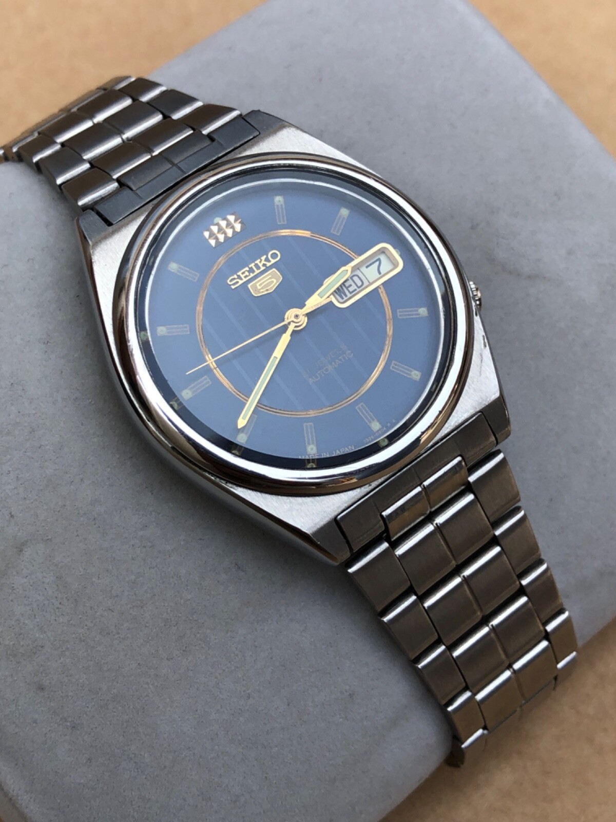 SEIKO 5　7S26/8760∶3040 LUMINOX0300-1Gbq SEIKO 5 7S26/8760∶3040 LUMINOX0300-1Gbq s-l400.jpg